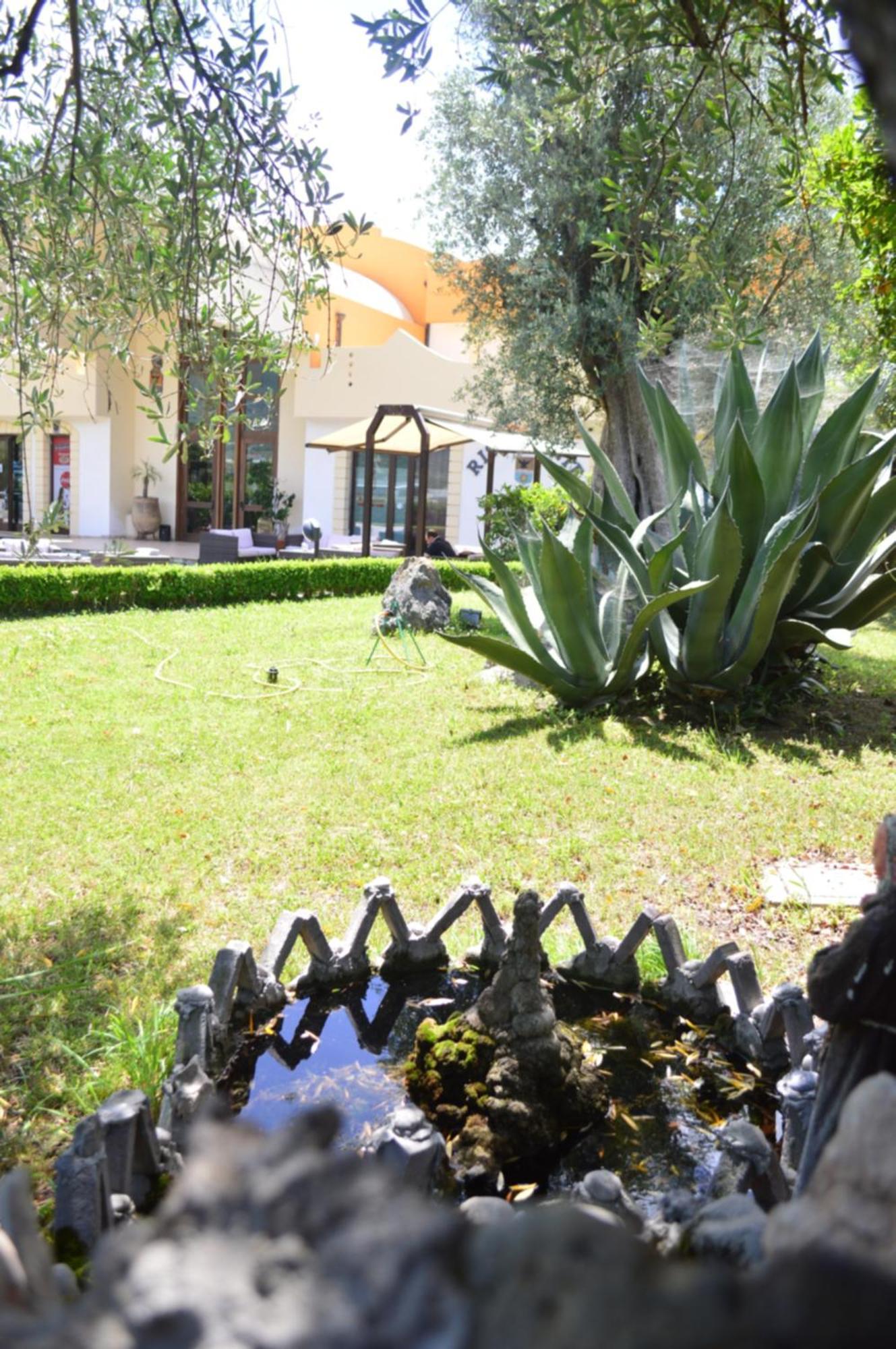 Hotel Il Cavaliere ซาร์โน ภายนอก รูปภาพ