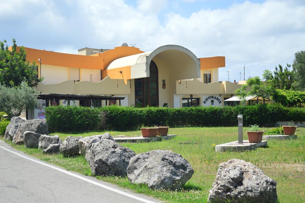 Hotel Il Cavaliere ซาร์โน ภายนอก รูปภาพ
